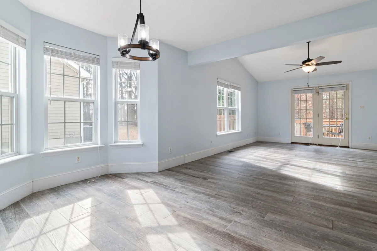 Clean, safe room after biohazard cleanup in Deercreek, Jacksonville, FL